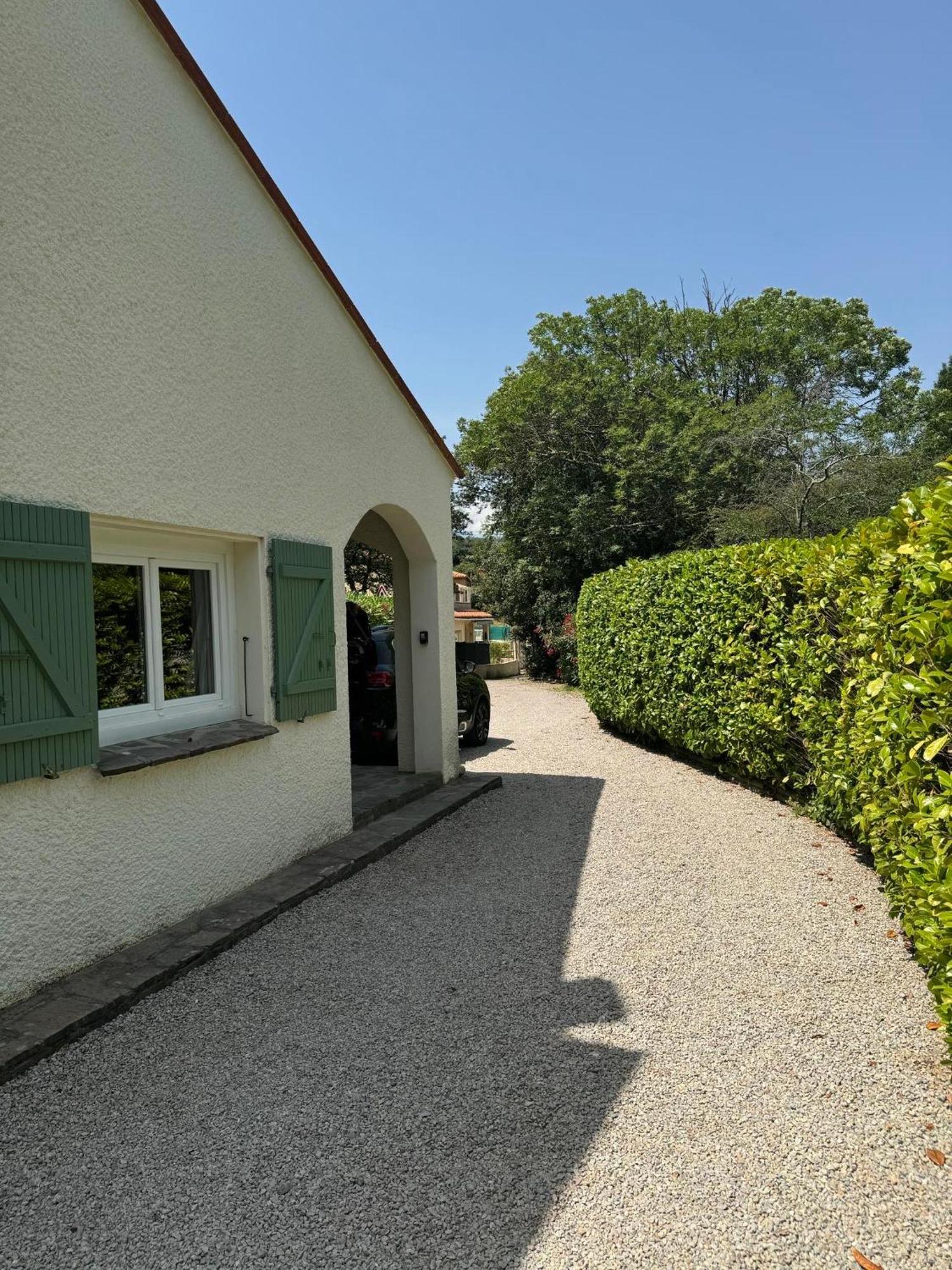Maison Avec Piscine Chauffee Entre Mer Et Montagne Montauriol  Eksteriør billede